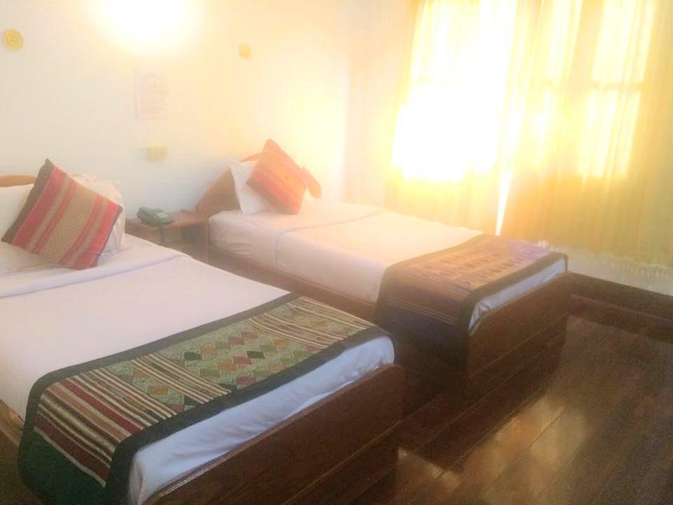 פקסה Champasak Palace Hotel מראה חיצוני תמונה