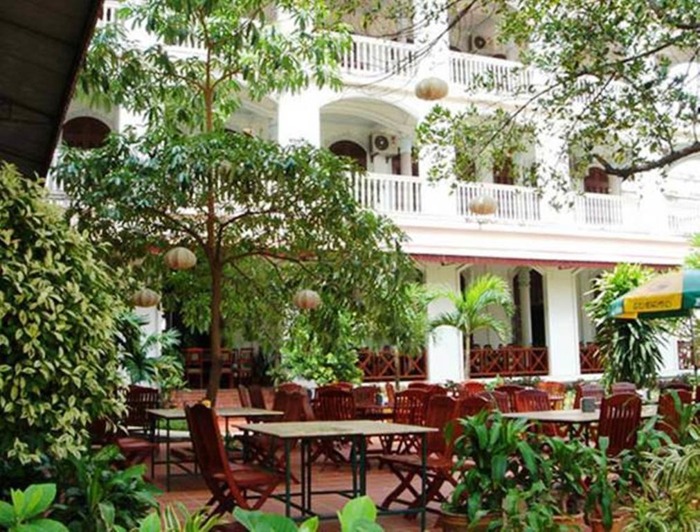 פקסה Champasak Palace Hotel מראה חיצוני תמונה