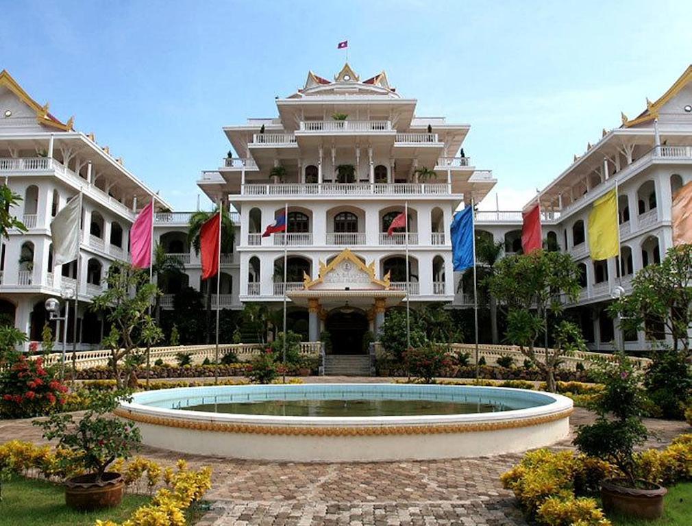 פקסה Champasak Palace Hotel מראה חיצוני תמונה